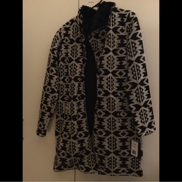 5/30% off - Black grey geometric long coat stylish amazing cool - Picture 3 of 4